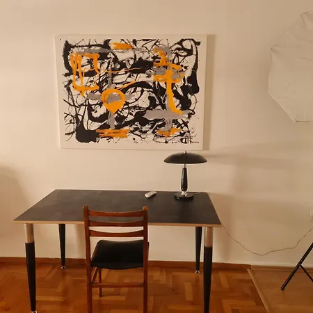 Cozy 2 Bedroom @panormou Metro/erytros Stavros Athens